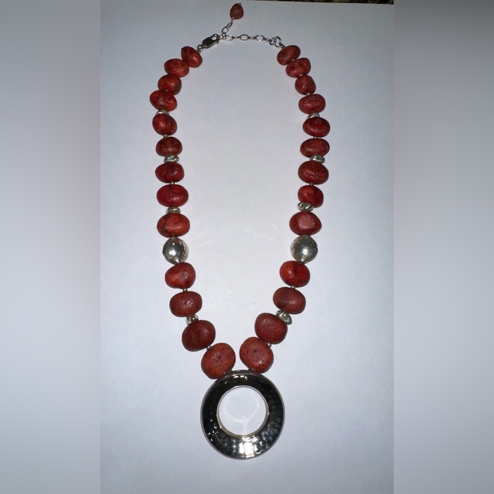 Gorgeous Silpada .925 Sterling Silver & Sponge Coral Statement Necklace